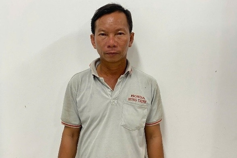 Tấn công cảnh sát khi bị kiểm tra giao thông, đối tượng bị bắt tạm giam