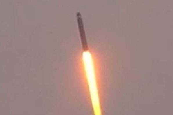 Tên lửa Sineva tốc độ Mach 24, tầm bắn 11.500km, công nghệ MIRV: SLBM mang kỷ lục tầm bắn vô đối
