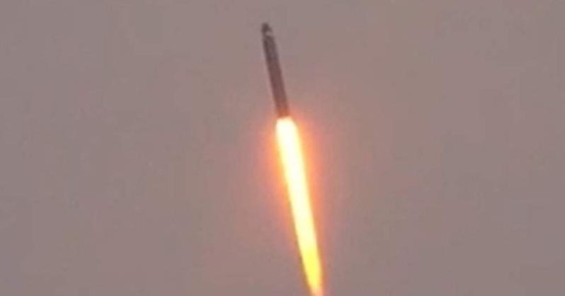 Tên lửa Sineva tốc độ Mach 24, tầm bắn 11.500km, công nghệ MIRV: SLBM mang kỷ lục tầm bắn vô đối