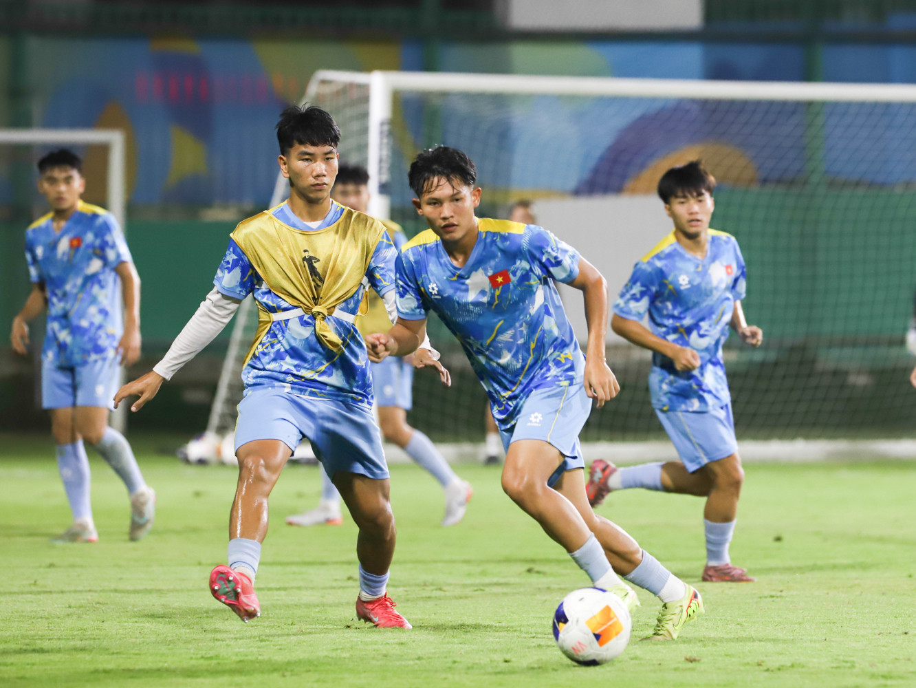 u17 viet nam 11.jpg