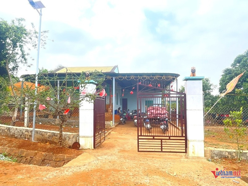 W-Làng Campuchia 2.jpg