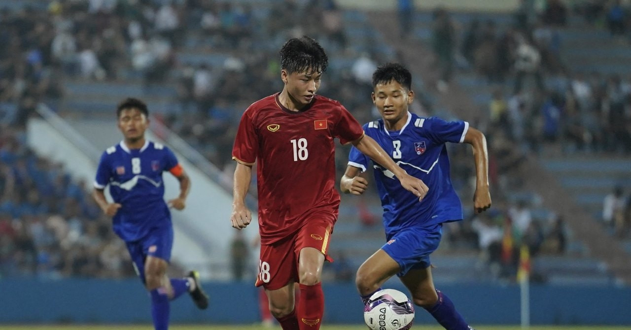 Lịch thi đấu U17 châu Á 2026 hôm nay 6/5: U17 Việt Nam ra quân