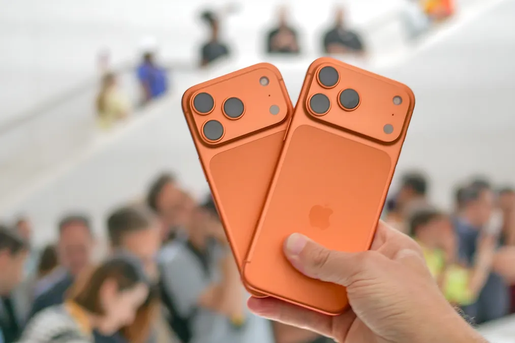 Apple 'bắt tay' cả Samsung lẫn Intel cho linh kiện sống còn trên iPhone