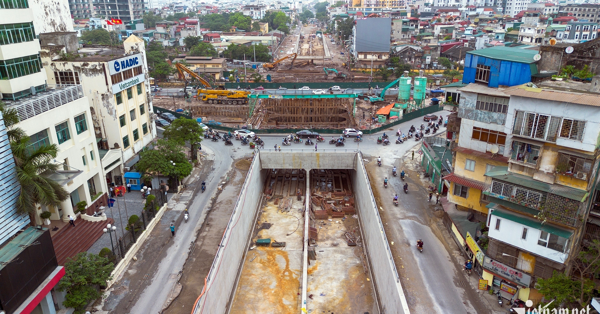 Chủ tịch Hà Nội thúc tiến độ các dự án Vành đai 2,5 và 3,5