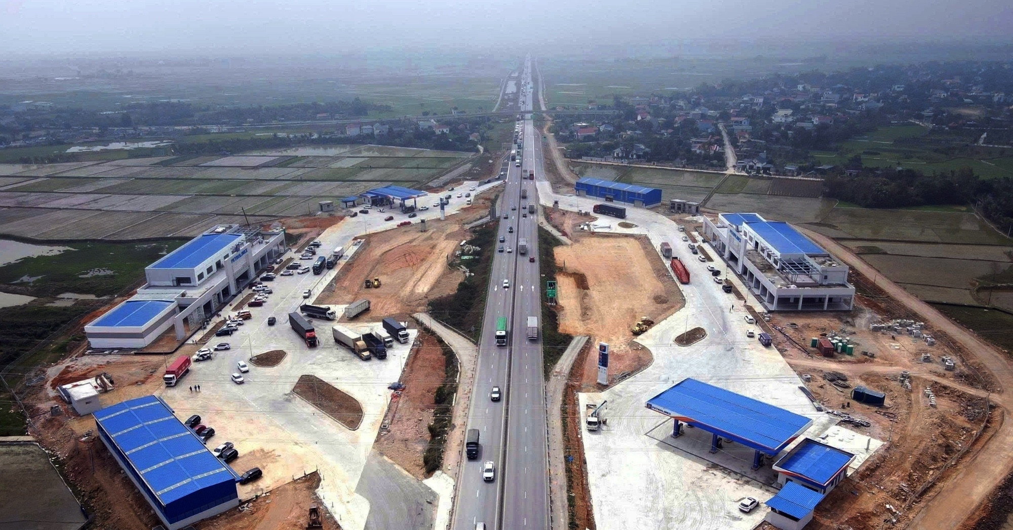Điểm tên loạt nhà đầu tư chậm tiến độ trạm dừng nghỉ cao tốc Bắc - Nam