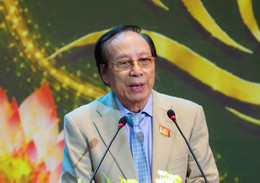 hoahau32.jpg