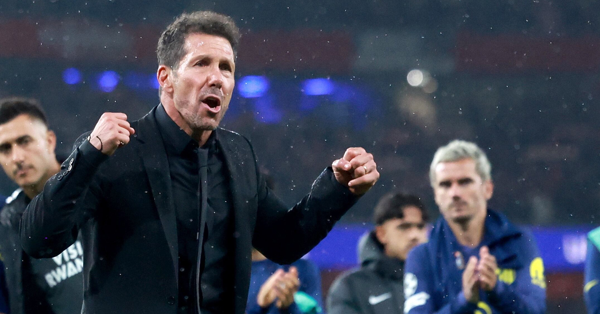 Arsenal loại Atletico khỏi Cúp C1, HLV Simeone tuyên bố gây sốc