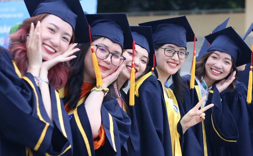 Những ngành, trường đại học được miễn học phí