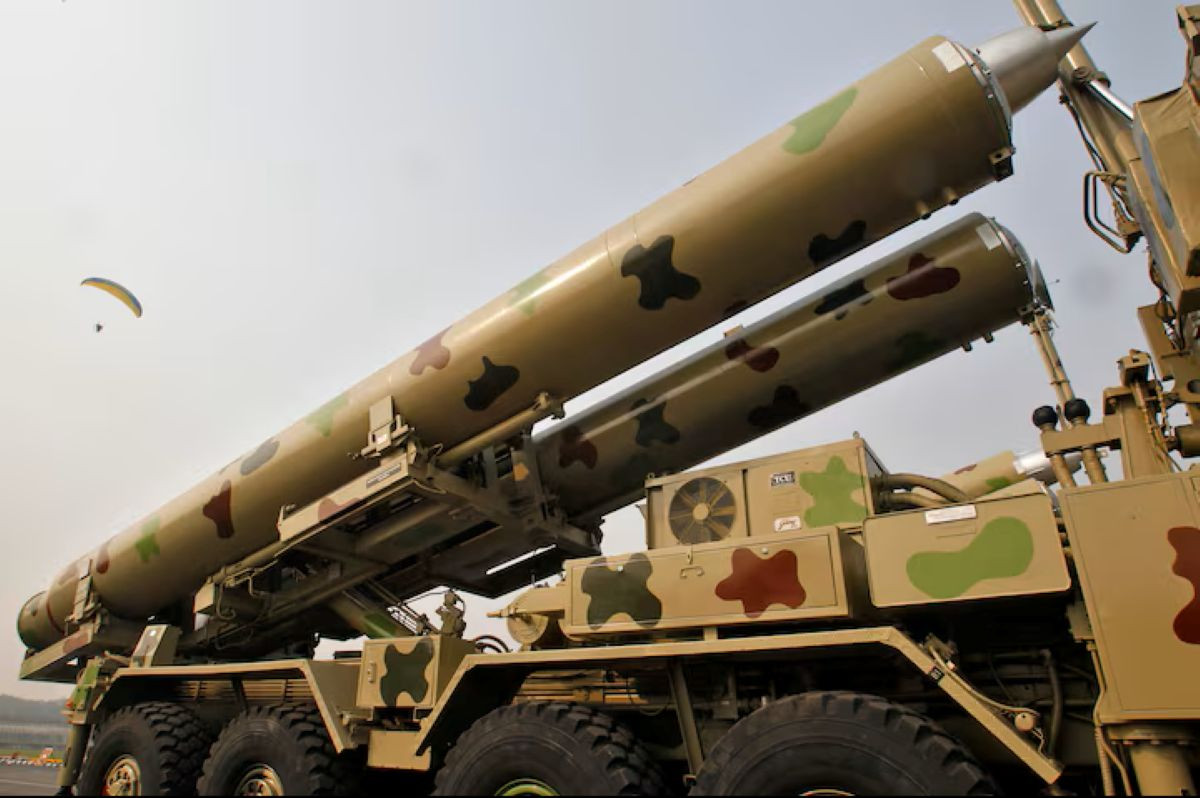 Tên lửa BrahMos 1.jpg