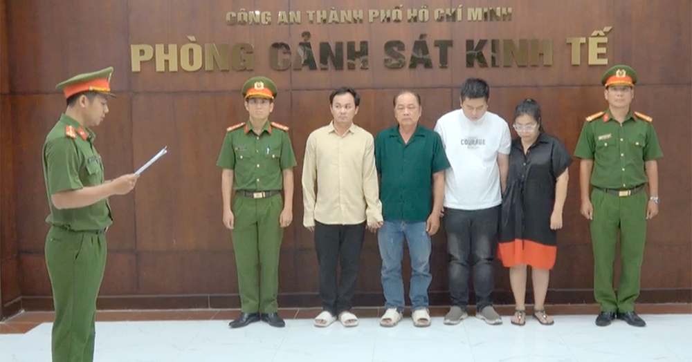 Triệt phá đường dây biến hóa chất công nghiệp thành giấm ăn ngoại nhập
