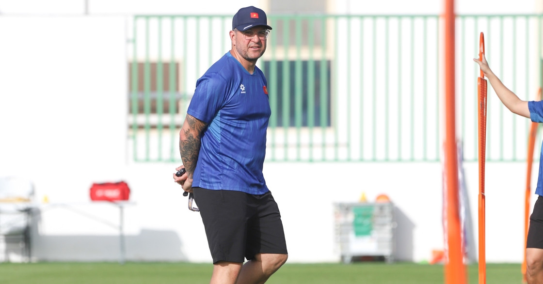 U17 Việt Nam đấu Yemen, HLV Cristiano Roland tung chiêu bất ngờ