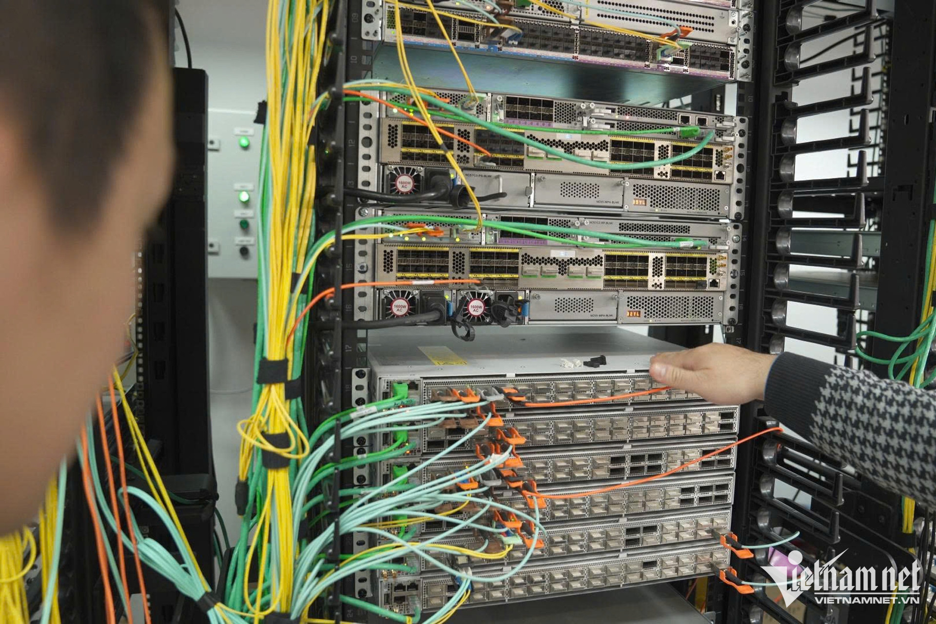 W-phong thi nghiem 5G.jpg