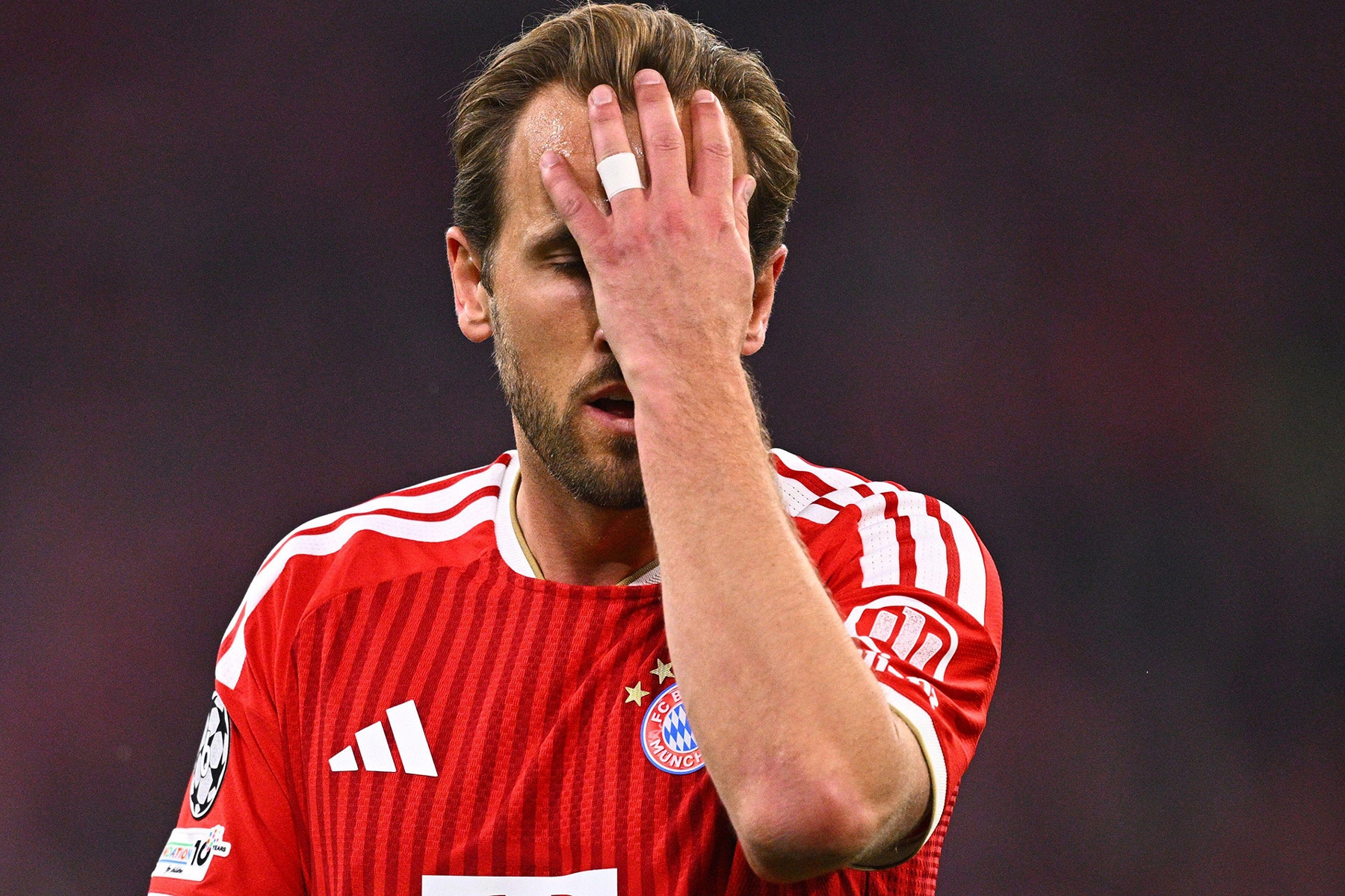  Bayern Munich lỡ chung kết Cúp C1: Nước mắt Harry Kane 