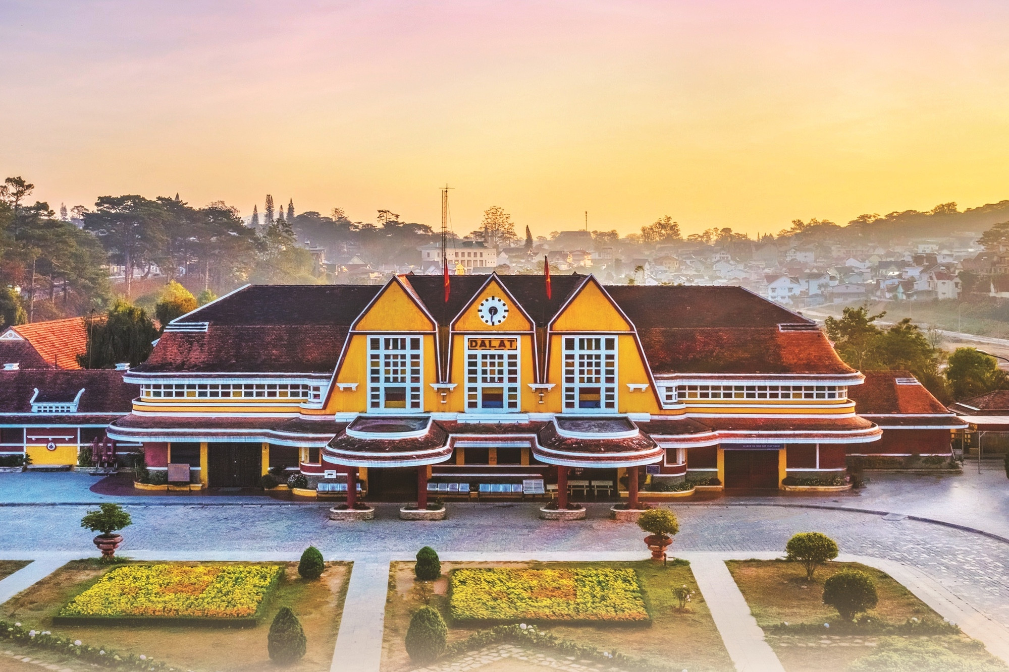 Ga Đà Lạt ‘kết nghĩa’ ga Pháp, mở hành trình du lịch di sản Việt - Pháp