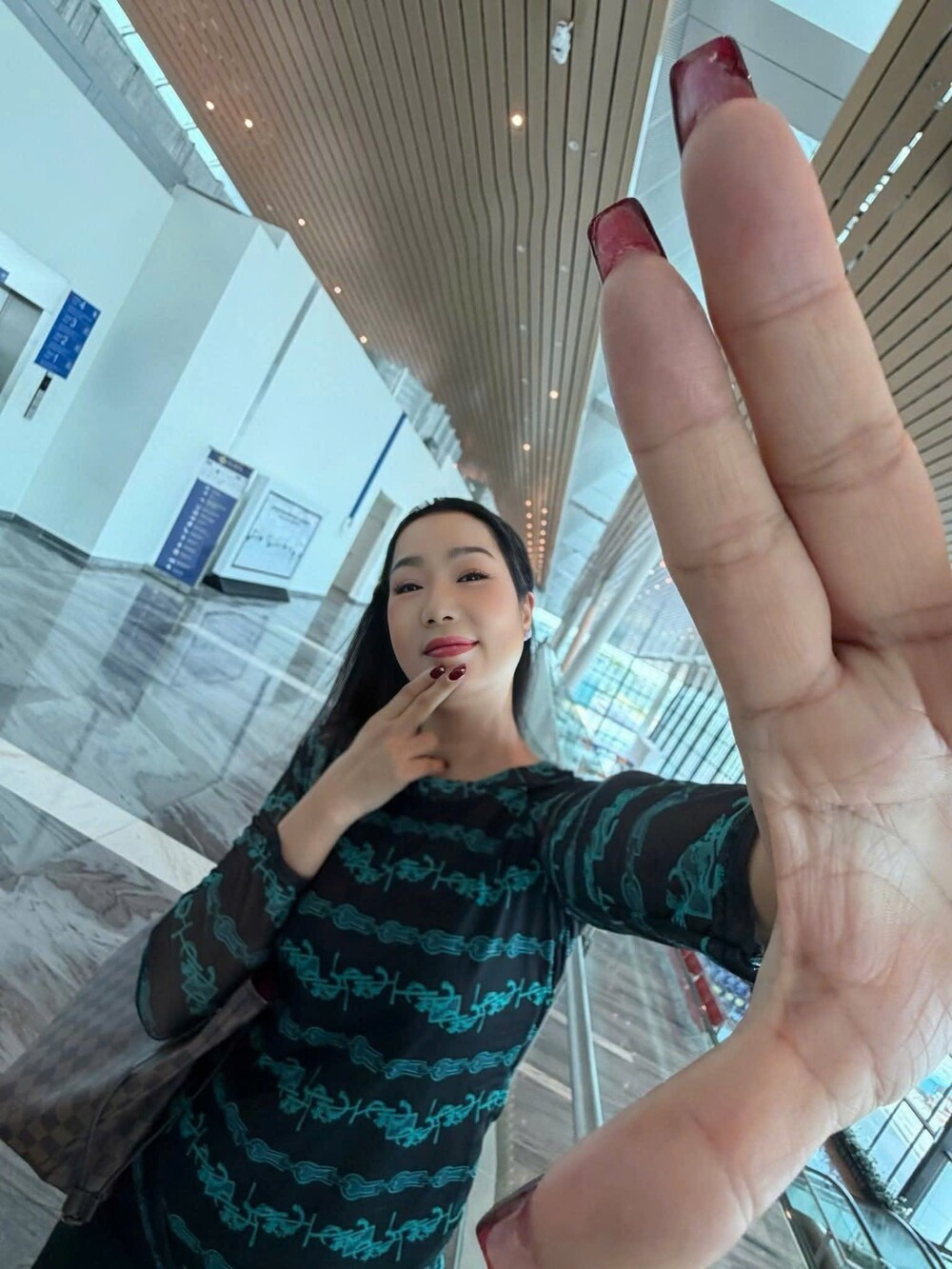 gen h z7800995998098_a22ea09d399bd3e4c6a7cdedd77649e3.jpg