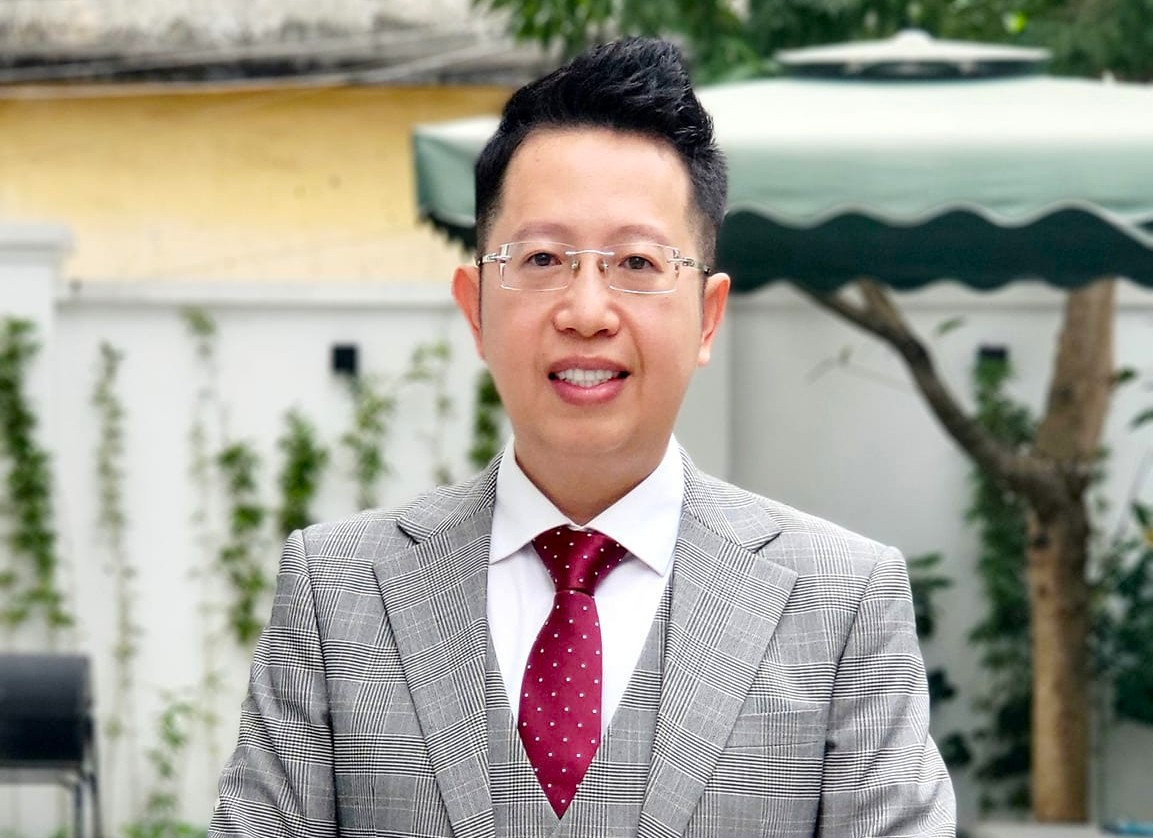 MC Việt Khuê.jpg