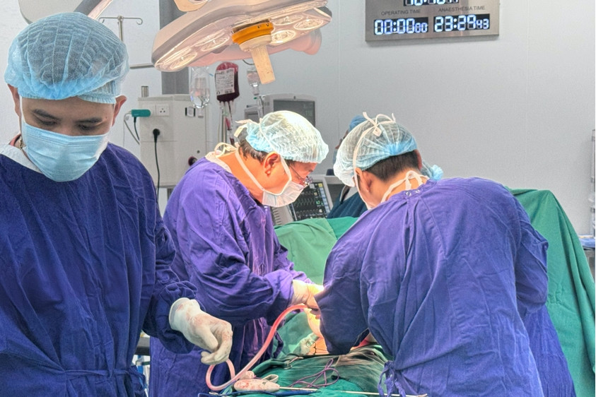 Người phụ nữ vỡ lách và gãy 5 xương sườn do tai nạn vượt cửa tử