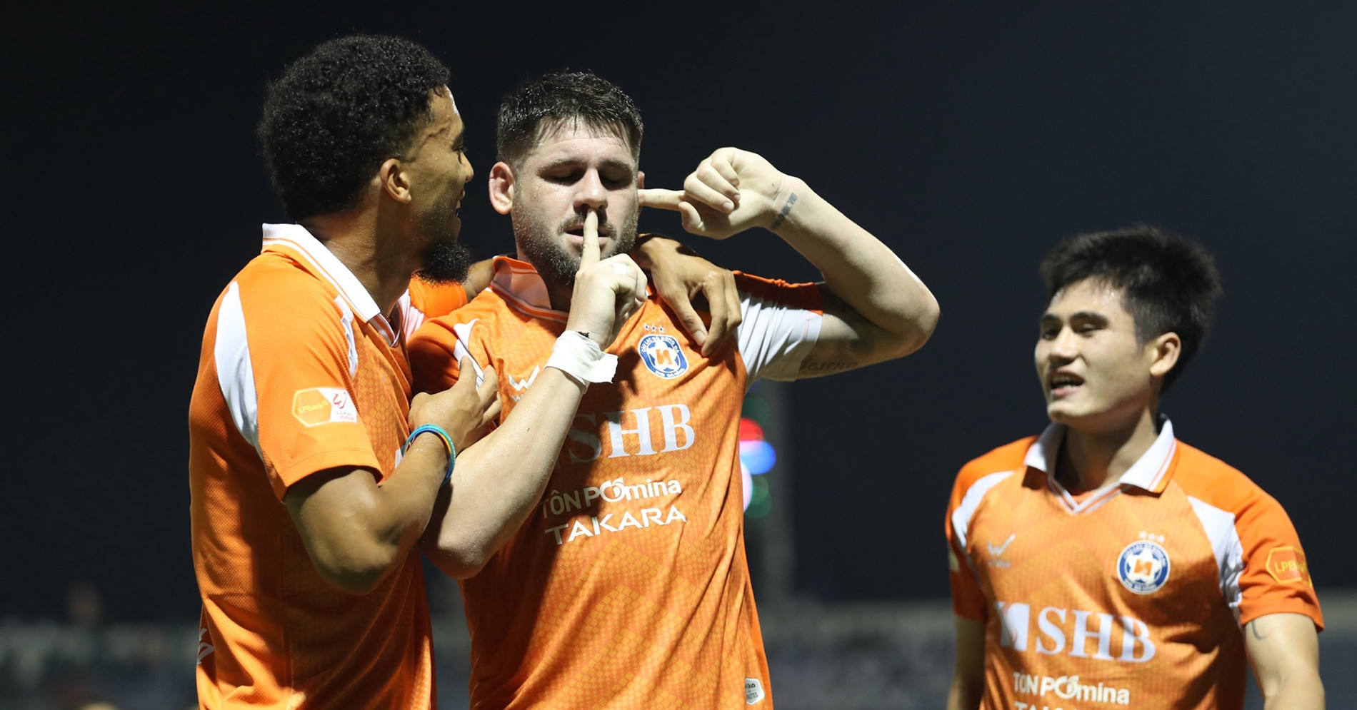 SHB Đà Nẵng quyết thoát đáy bảng, giữ hy vọng trụ hạng tại V-League