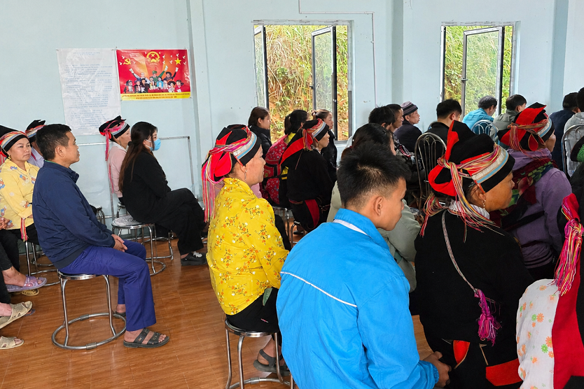 Thắng Mố phát huy vai trò tuyên truyền cơ sở trong giảm nghèo thông tin