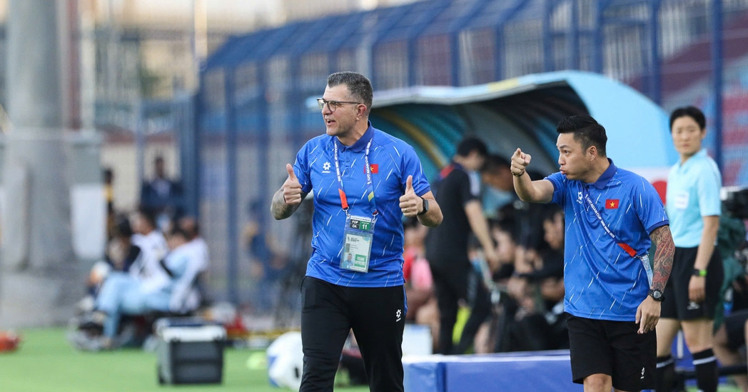 U17 Việt Nam thắng ở giải châu Á: Người truyền lửa, Cristiano Roland