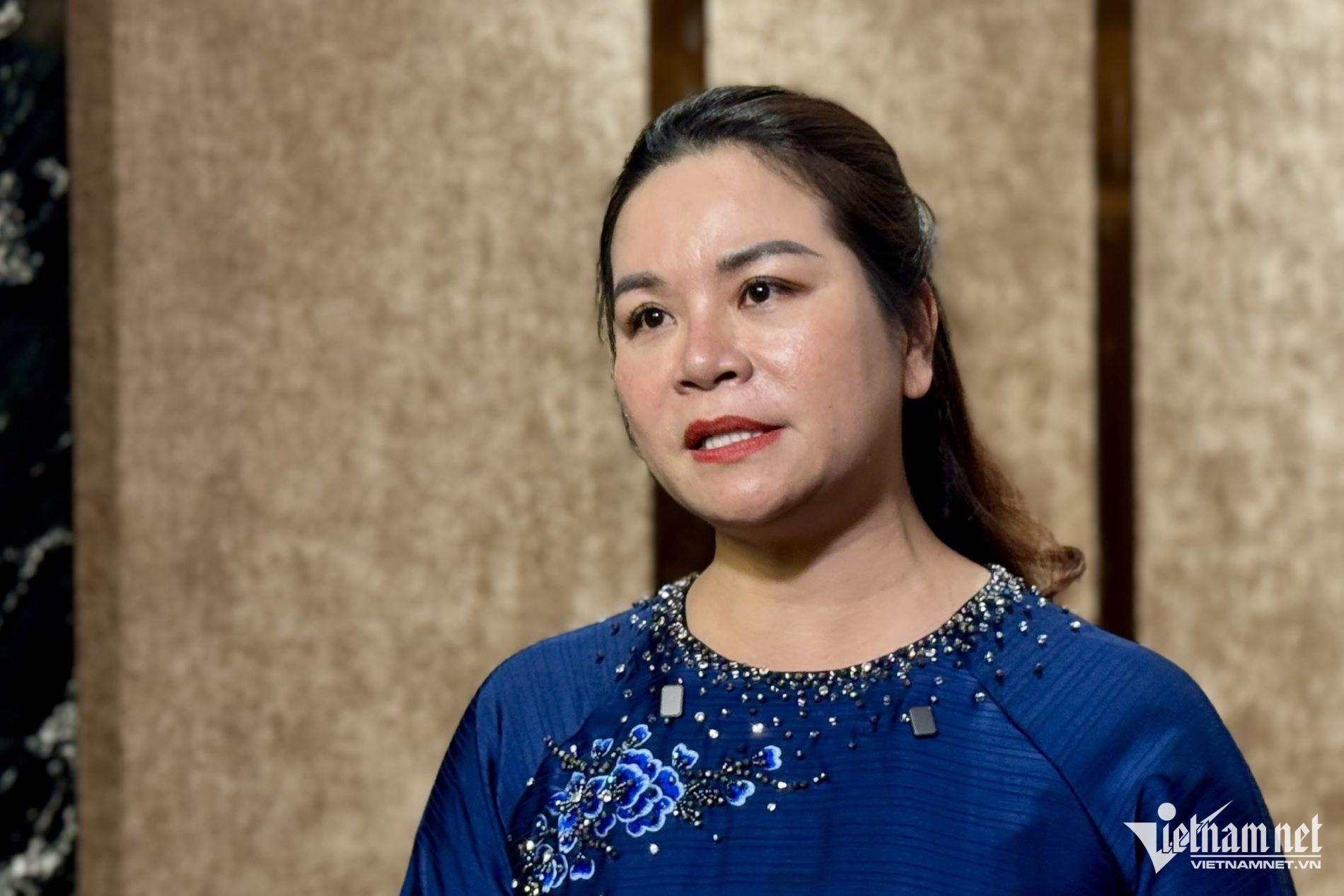 W-bà Kim Oanh.jpg