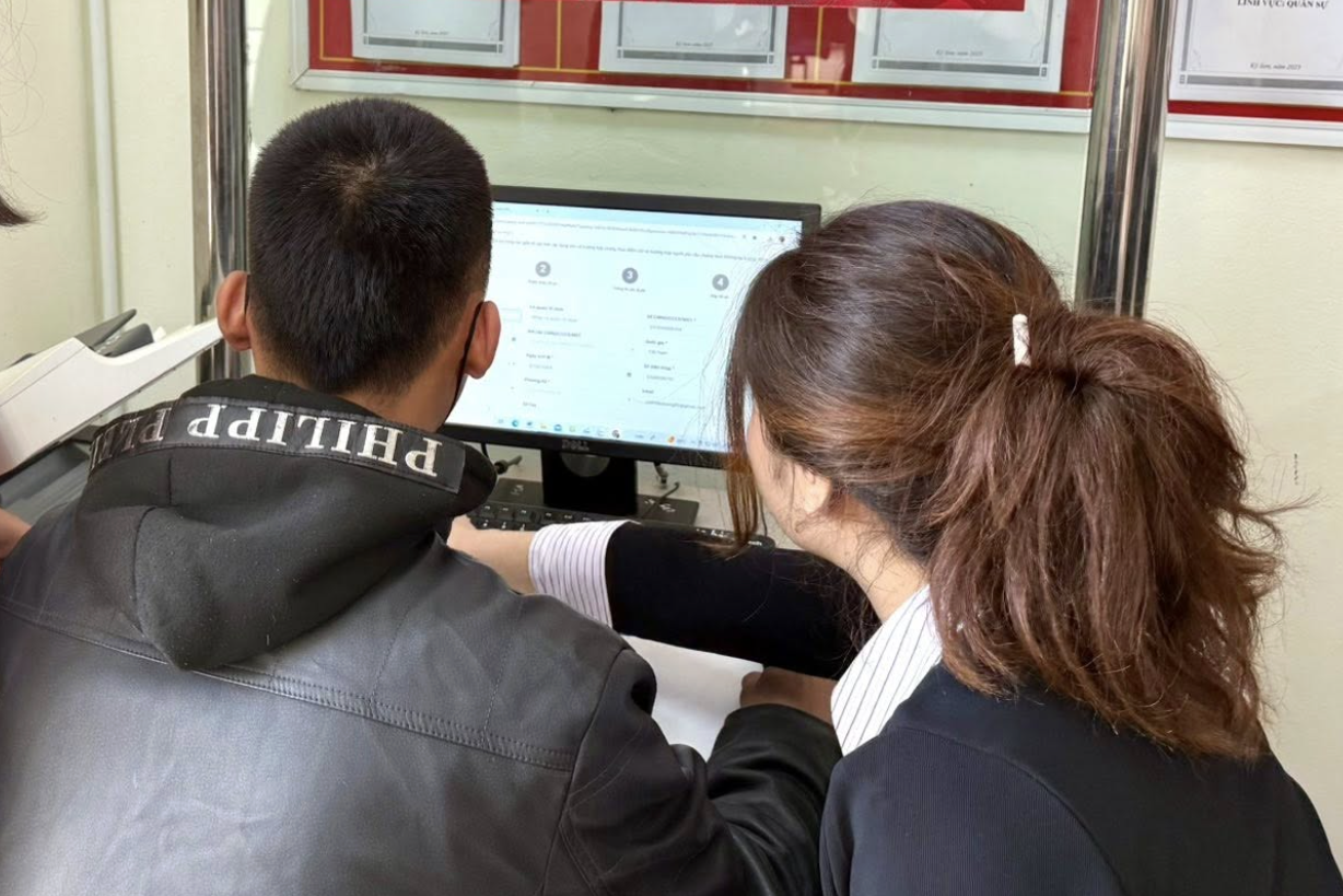 “Xóa mù thông tin” - tiền đề quan trọng để thoát nghèo bền vững