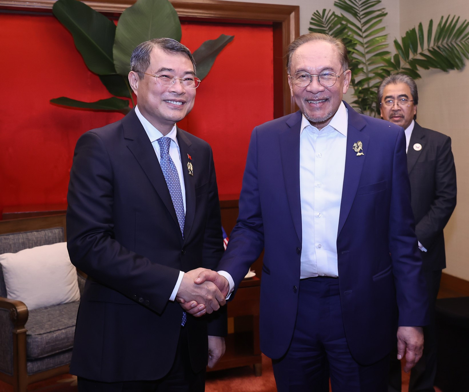 anh sua 1778240446438356876238.jpg