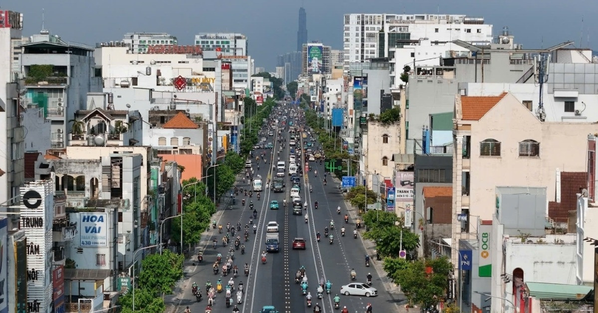 Cận cảnh đường Cộng Hòa &amp;apos;lột xác&amp;apos;, sẵn sàng tổ chức giao thông đảo chiều
