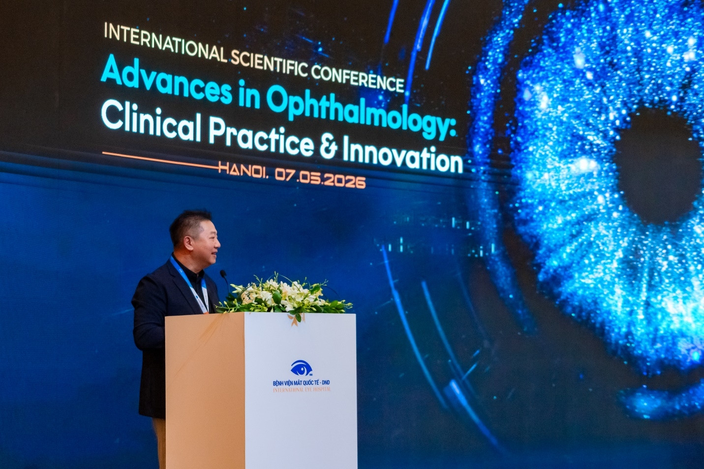Cập nhật nhiều công nghệ nhãn khoa hiện đại tại hội thảo khoa học của DND