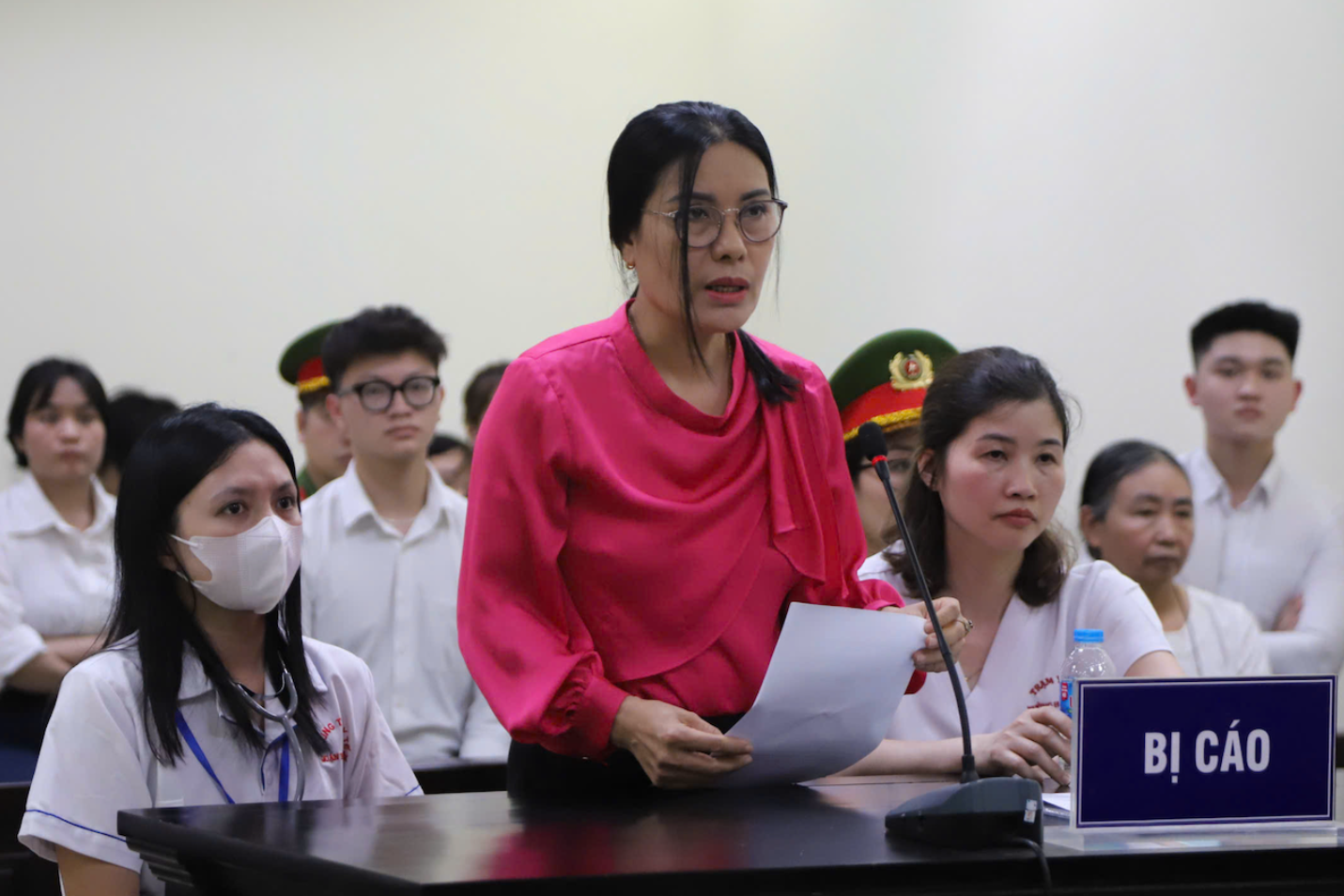 Cựu hiệu trưởng nhận án tù và chuyện ‘tuýt còi’ văn bản liên quan cáo buộc