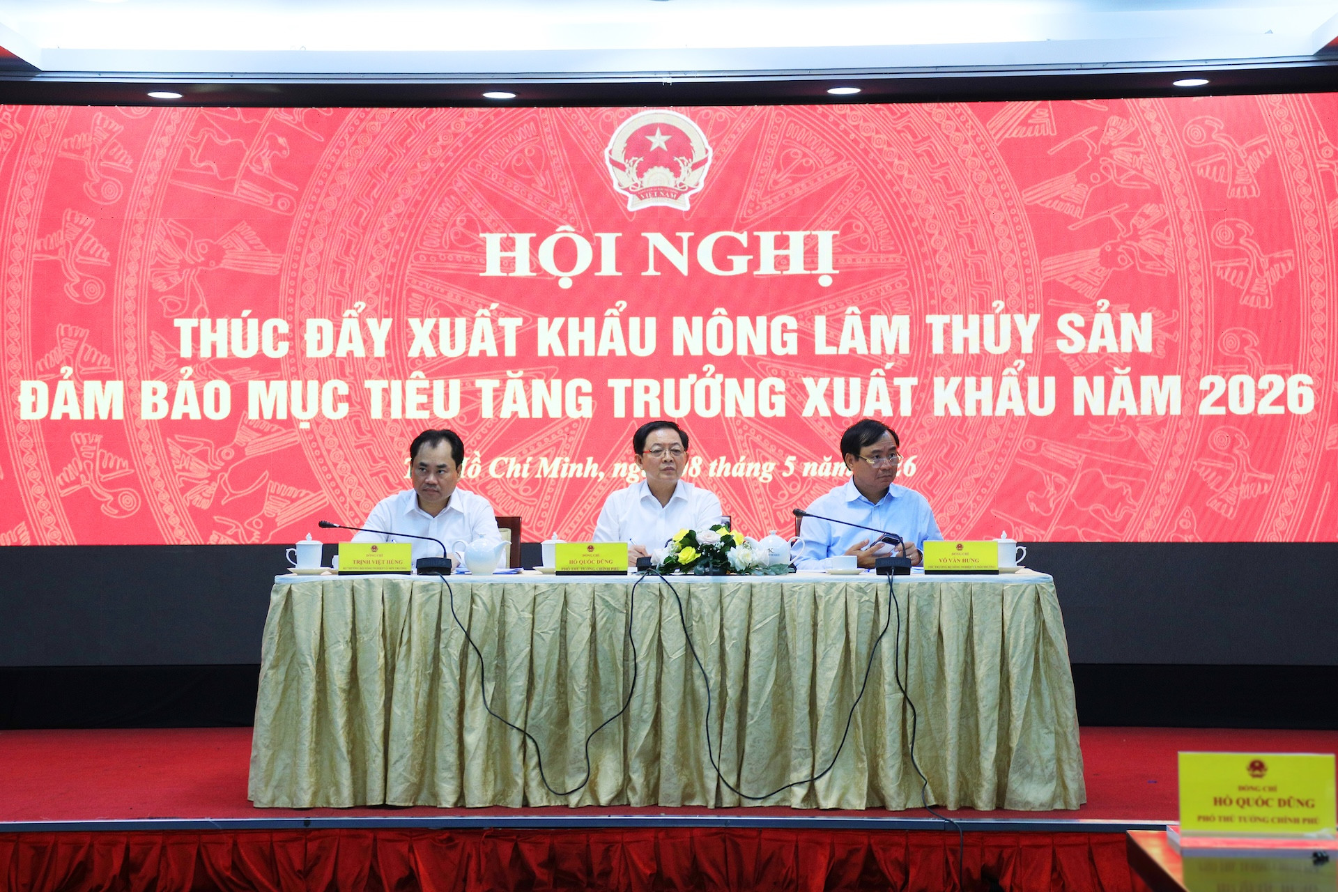 hoi nghi ok.jpg
