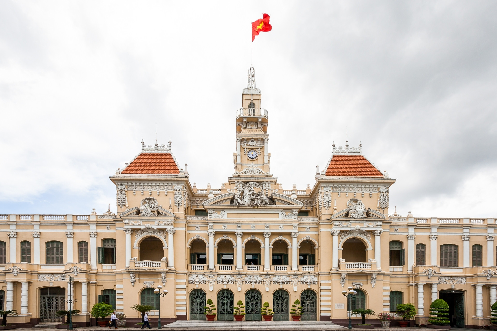 Luật Đô thị đặc biệt TPHCM: Đề xuất trao quyền đủ mạnh, đủ nghiêm cho Chủ tịch UBND