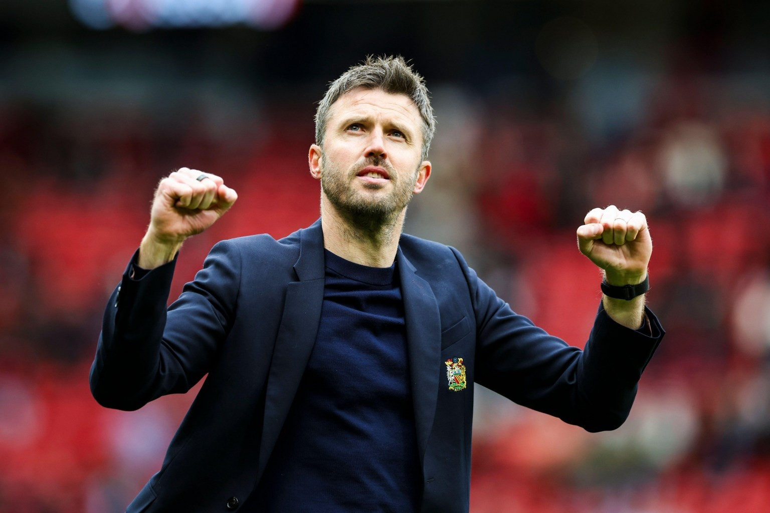 Michael Carrick gây sức ép lên ban lãnh đạo MU