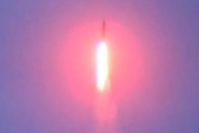 Tên lửa Sineva Mach 24, 11500km ‘so găng’ tên lửa Trident II D5 Mach 24, 11000km, rúng động đại dương