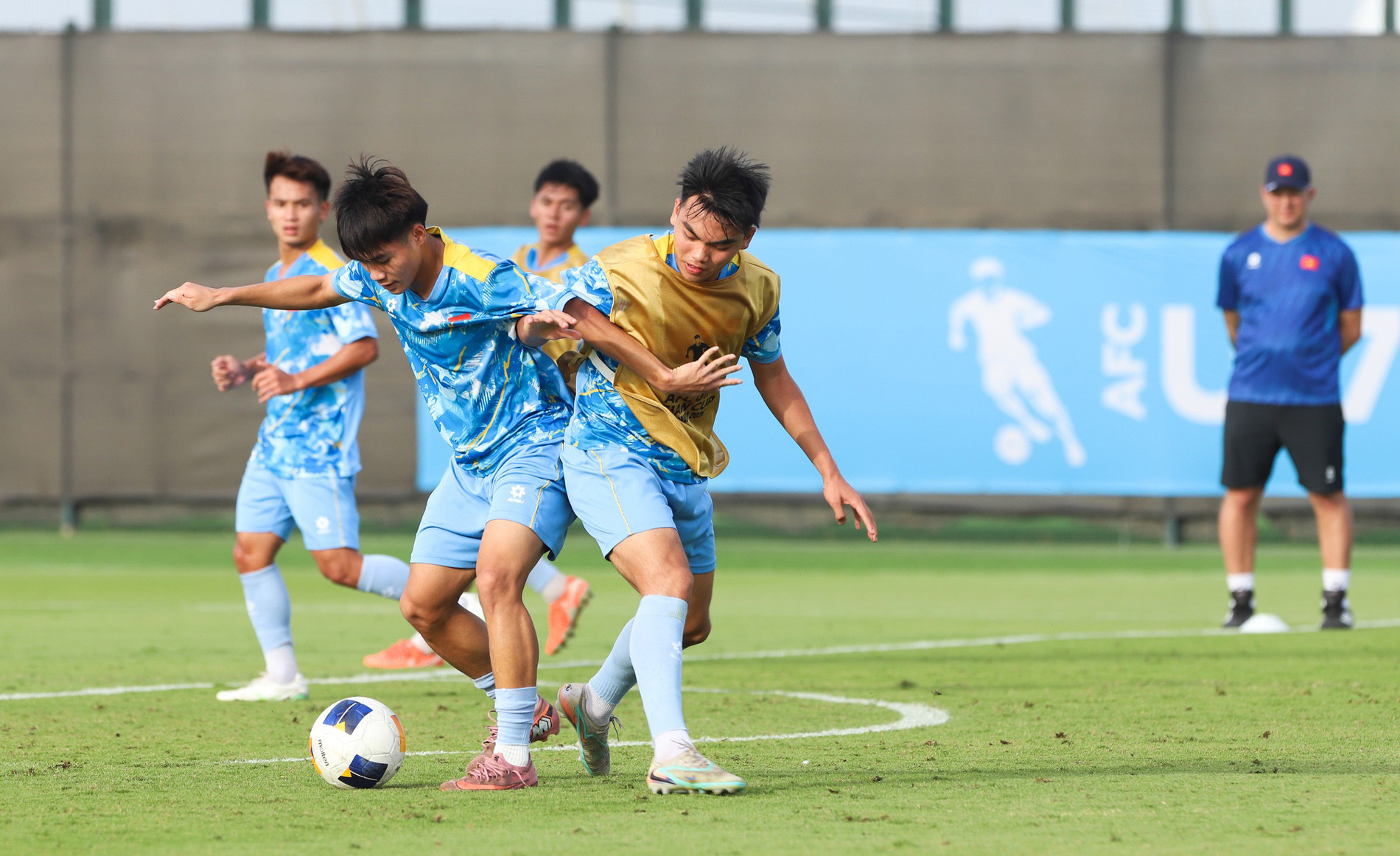 u17 viet nam 10.jpg