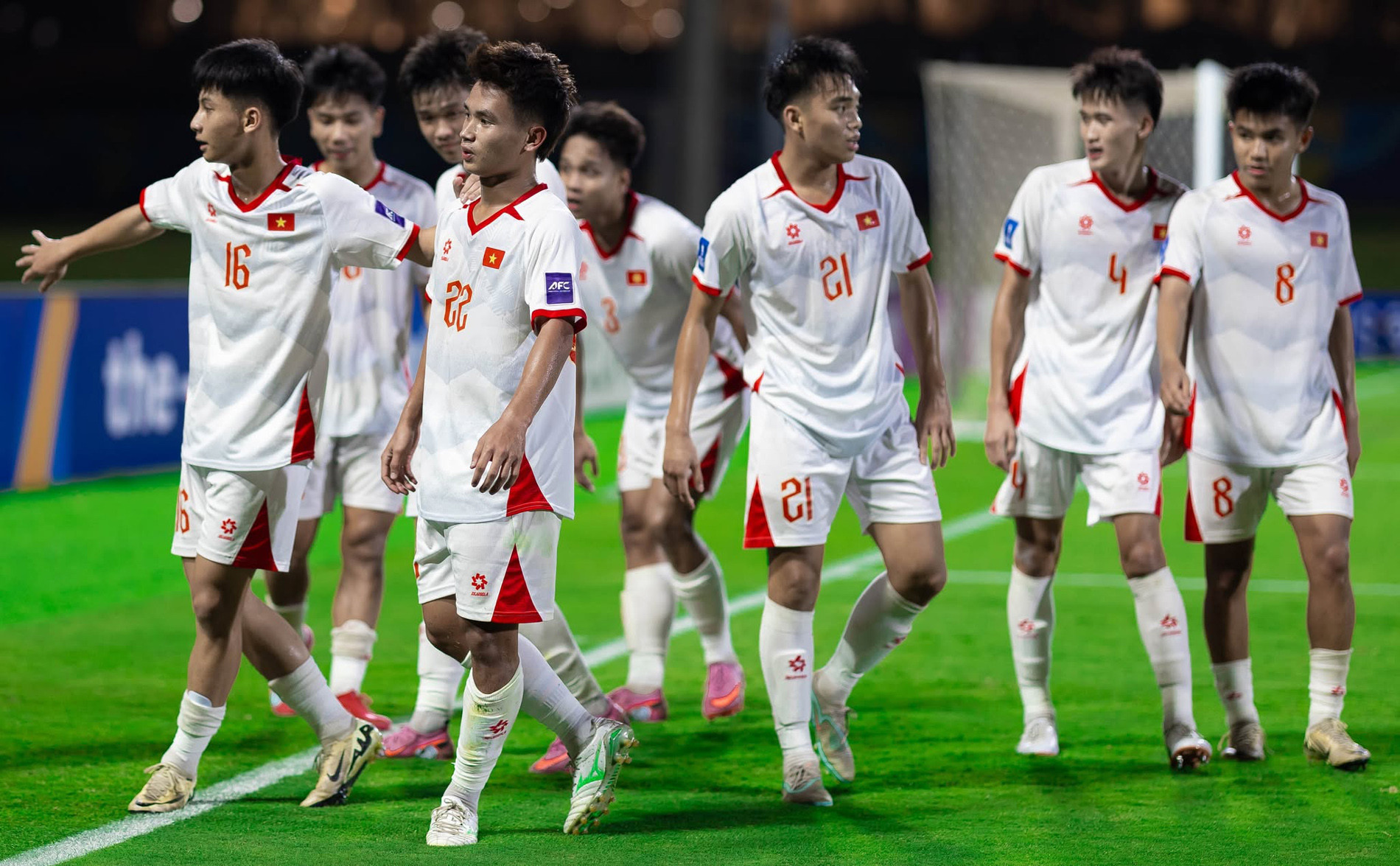 u17 viet nam 3.jpg