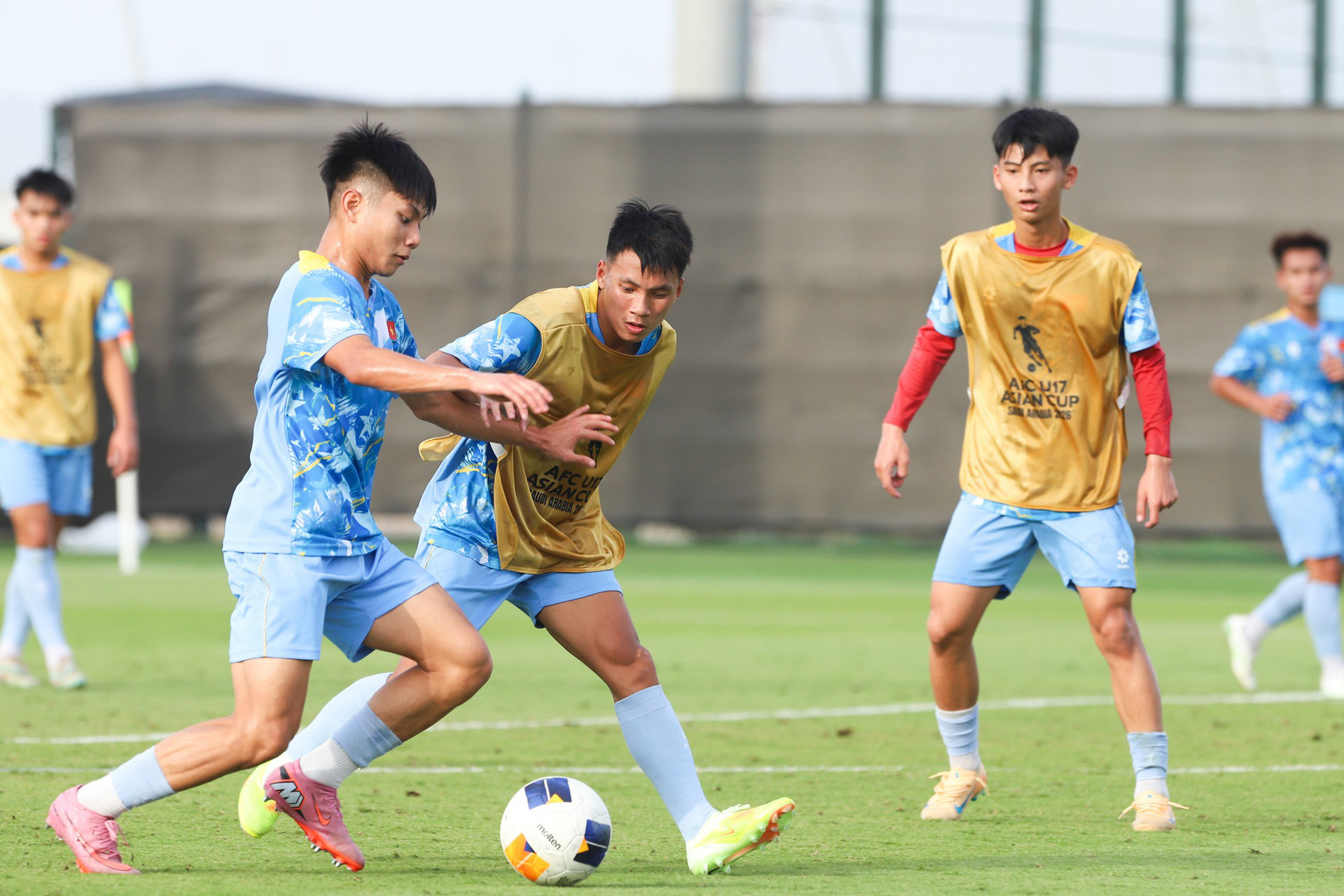 u17 viet nam 8.jpg
