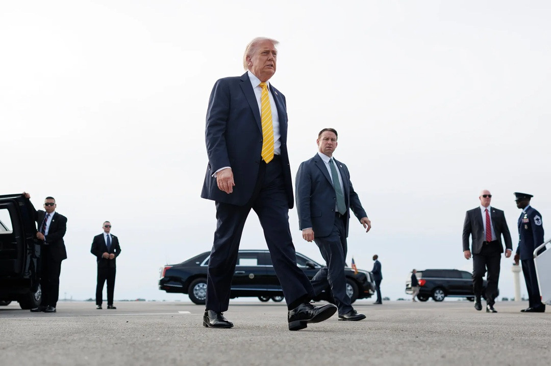 03dc trump iran qbhw superJumbo.jpg