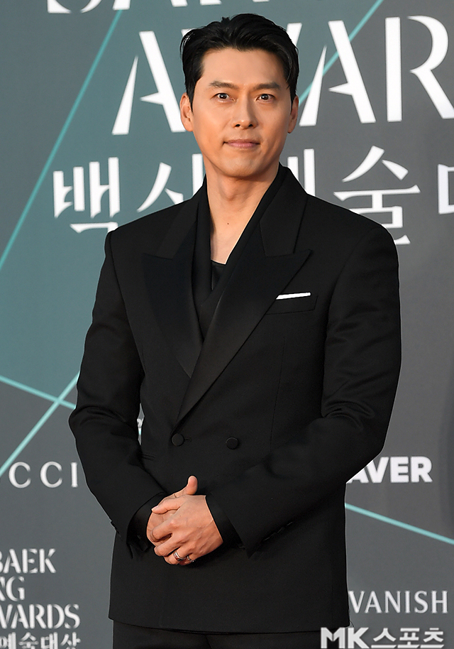 https://static-images.vnncdn.net/vps_images_publish/000001/000003/2026/5/9/cau-noi-ngot-ngao-cua-hyun-bin-khien-khan-phong-vo-oa-con-son-ye-jin-cuoi-tit-mat-493.png