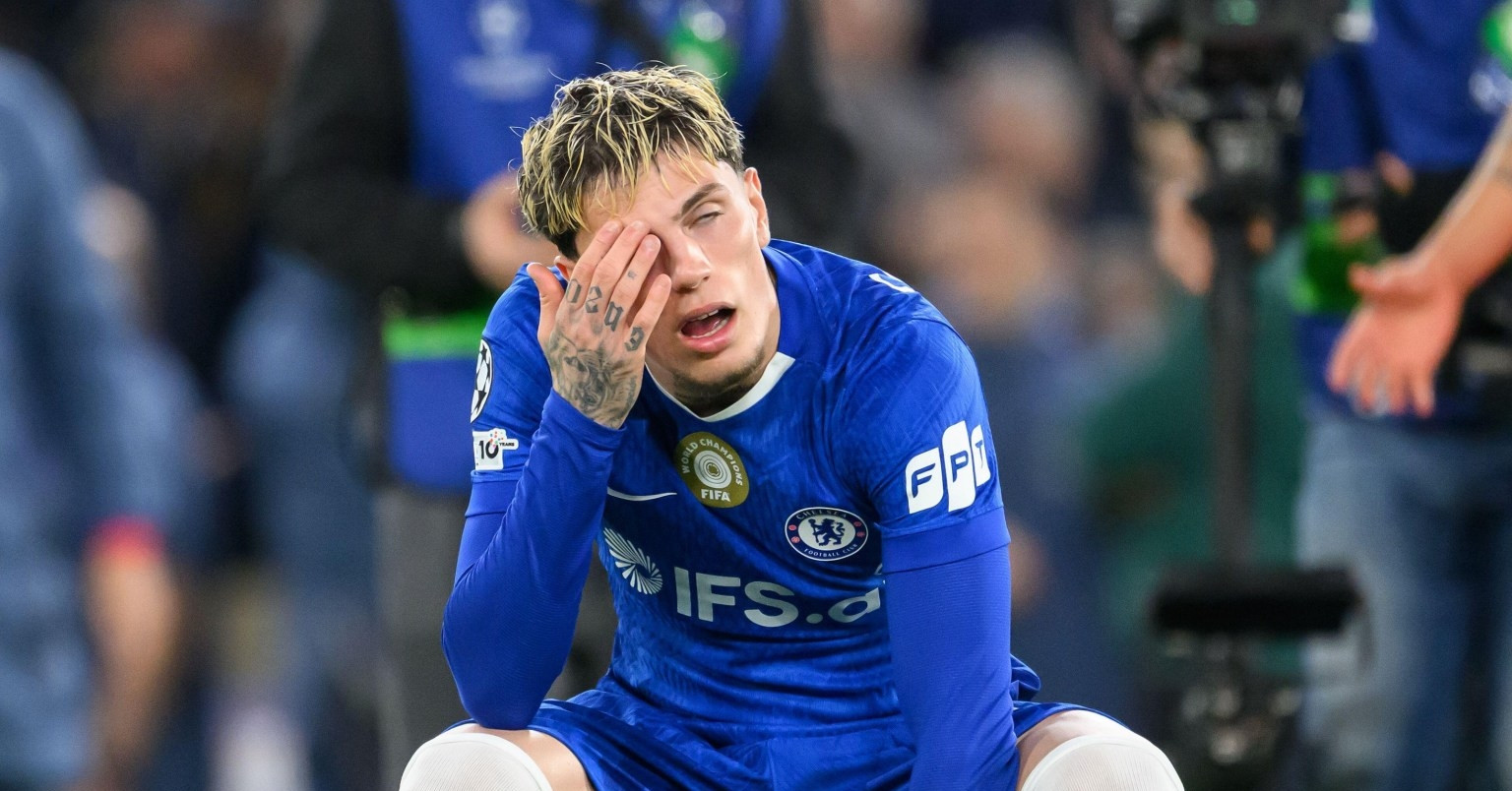 Chelsea tổn thất nặng trước cuộc chạm trán Liverpool