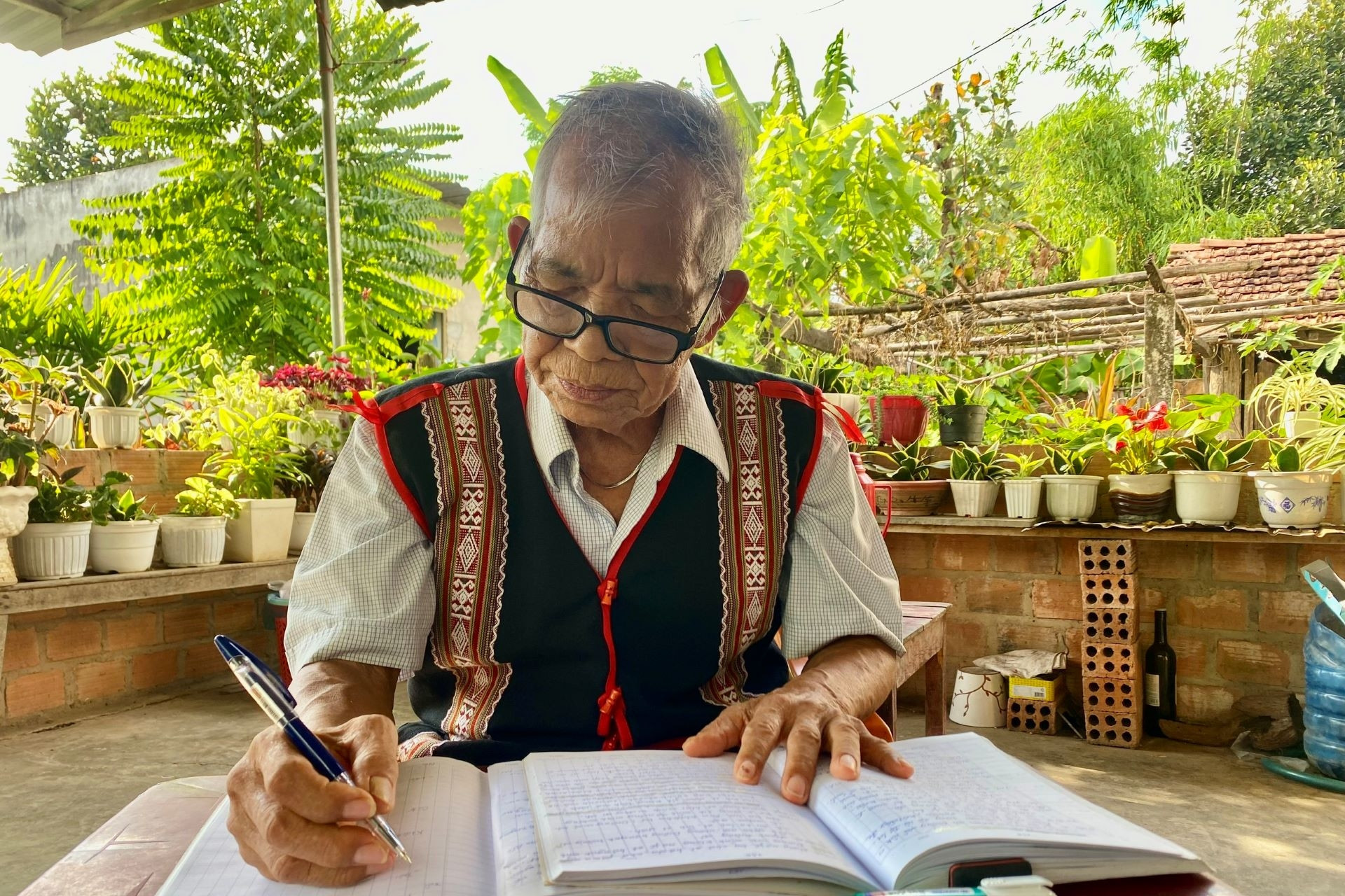 'Có lẽ đây là bộ sử thi cuối cùng tôi dịch'