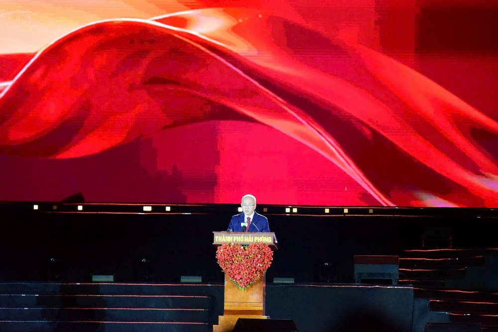 khai mac le hoi hoa phuong do 2749.jpg