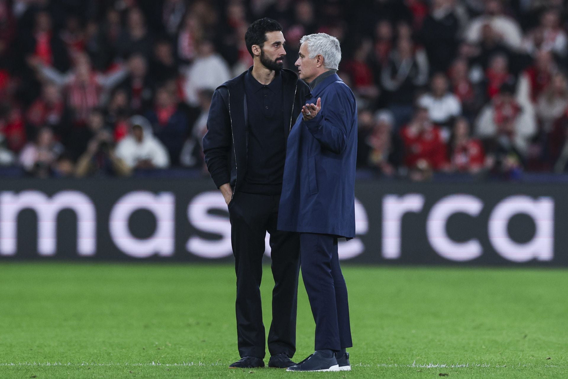 Mourinho Arbeloa.jpg