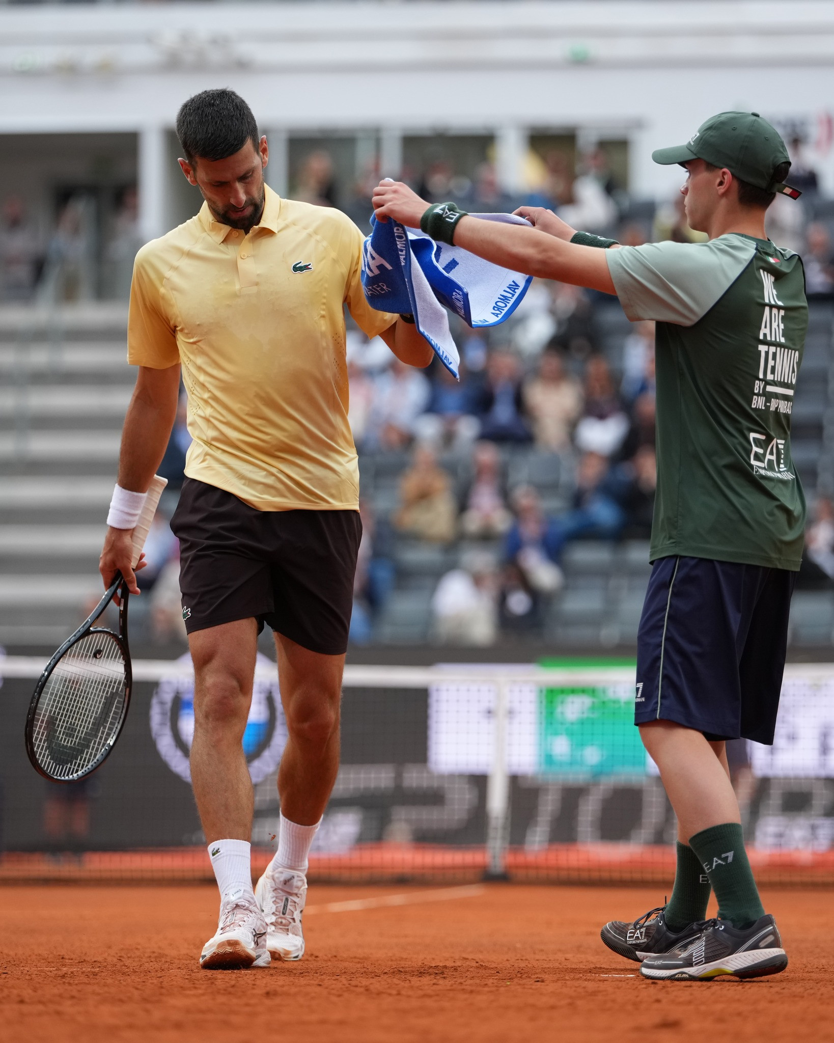 https://static-images.vnncdn.net/vps_images_publish/000001/000003/2026/5/9/novak-djokovic-2-84.jpg