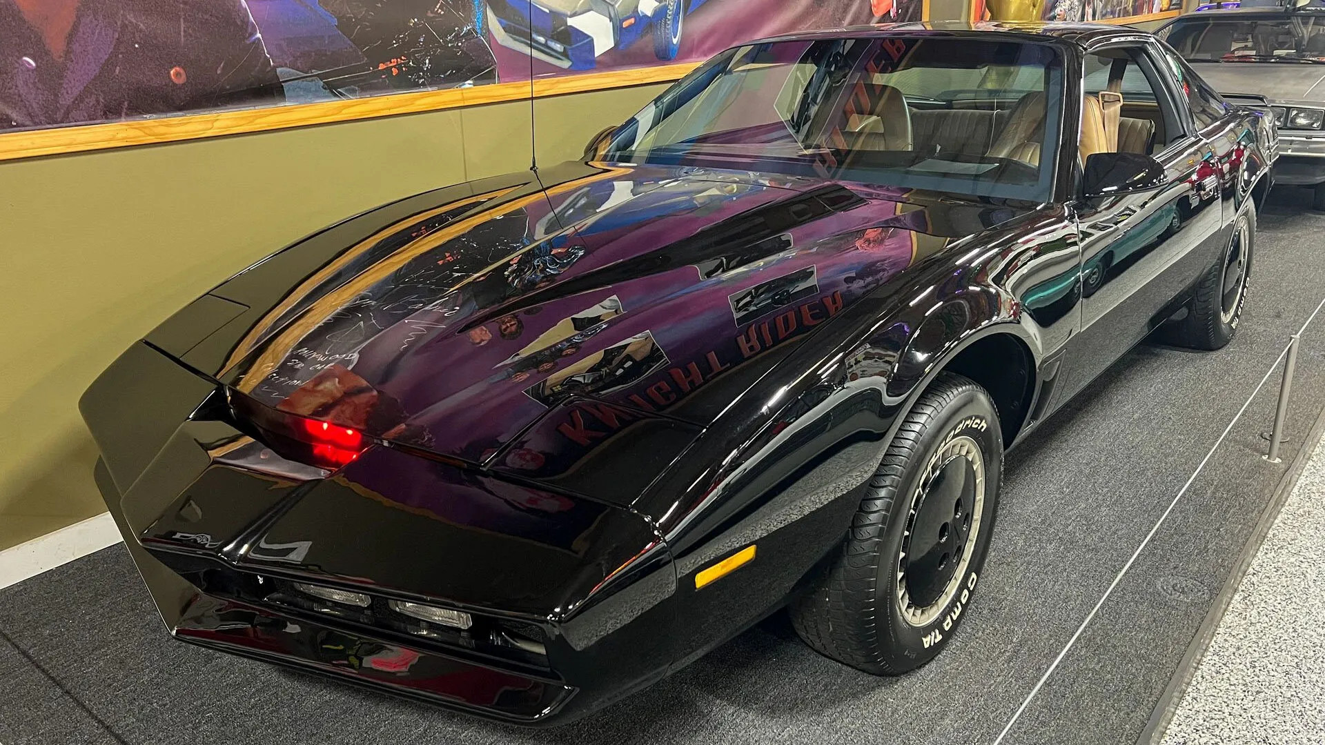 Volvo KITT.webp