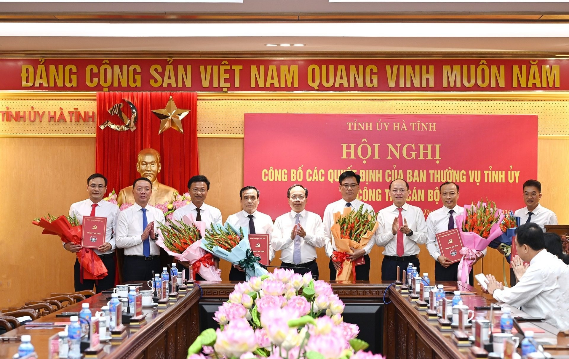 a báo Hà tĩnh.jpg