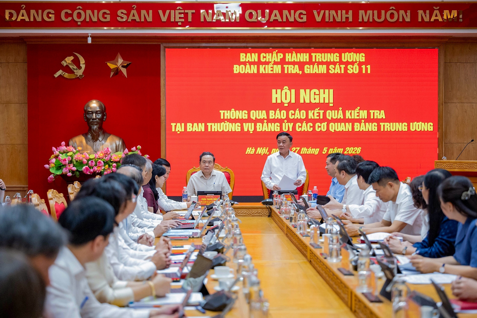 Bộ Chính trị quy định tổ chức bộ máy, biên chế Đảng ủy các cơ quan Đảng Trung ương