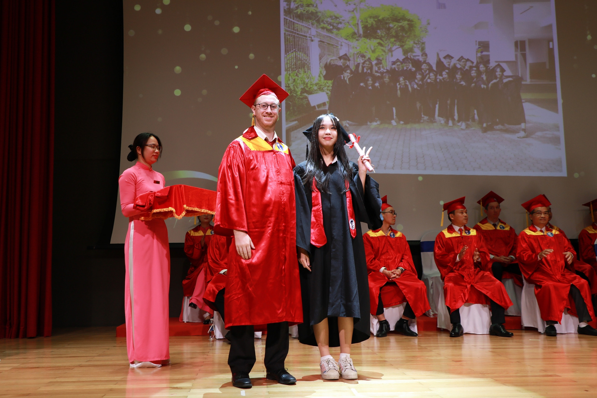 Chương trình AP - ‘bệ phóng’ đưa nữ sinh Asian School vươn ra thế giới