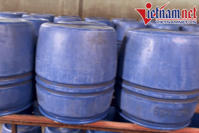 Hình ảnh bên trong 3 cơ sở sản xuất hơn 1.000 tấn giá đỗ ngâm 'nước kẹo' mỗi năm