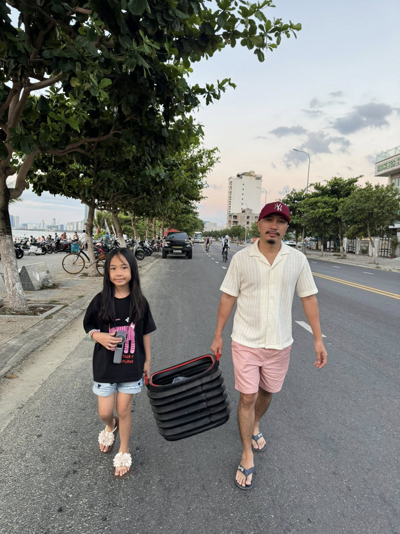 https://static-images.vnncdn.net/vps_images_publish/000001/000003/2026/6/1/lang-chai-man-thai-7-2786.jpg